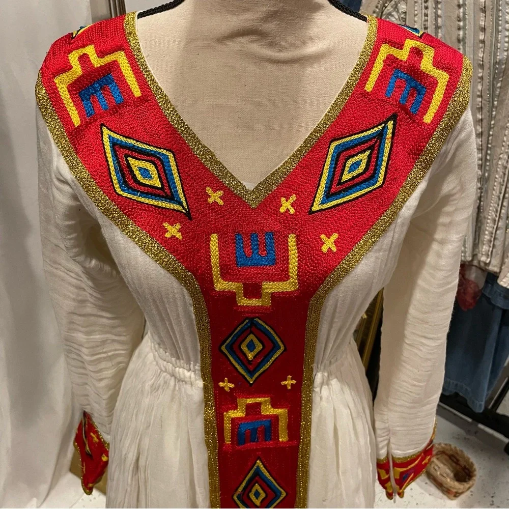 Beautiful hand made Ethopian Eritrean wedding dress hand made embroidery maxi - Picture 12 of 15